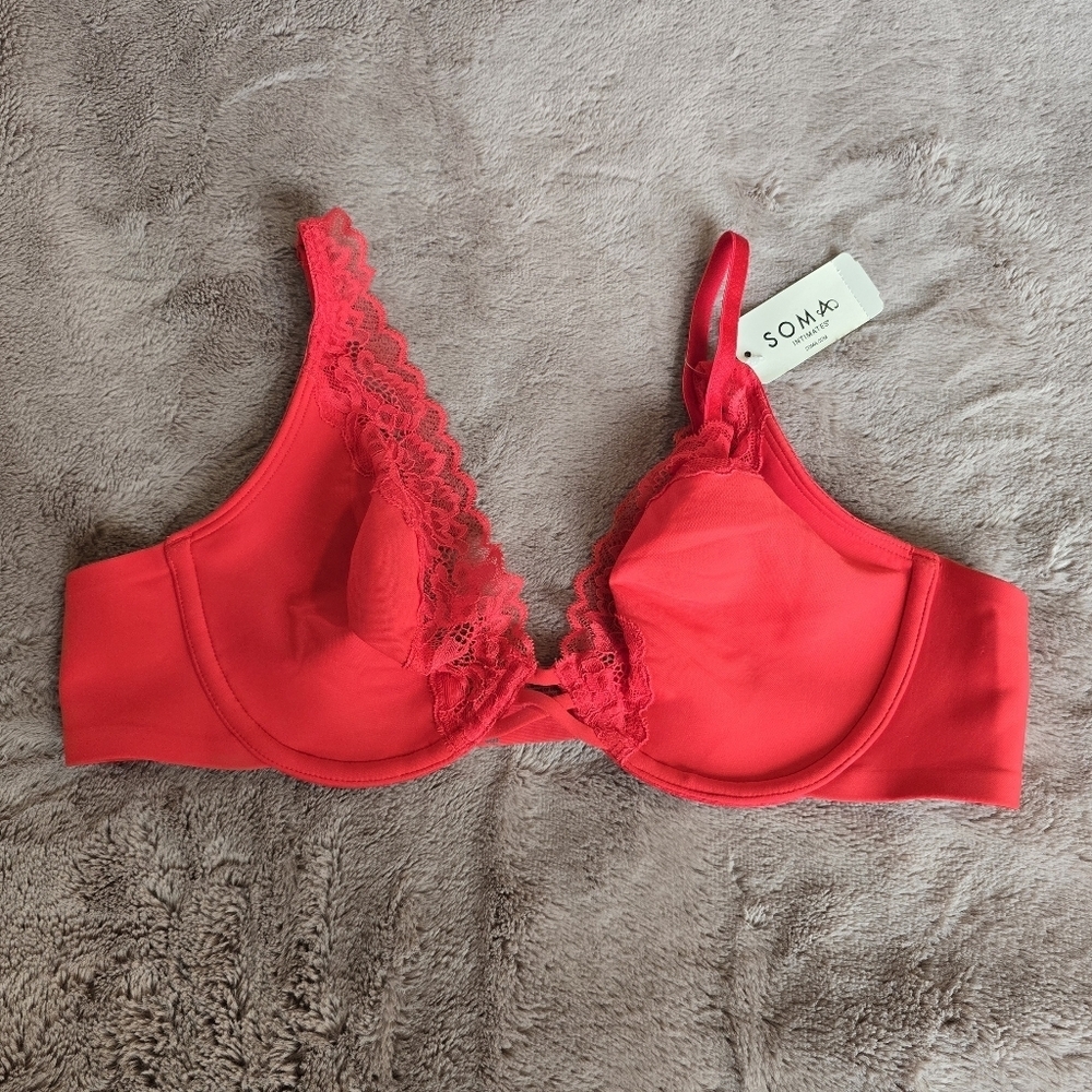 NWT Soma Essentials Unlined Lace Trim Plunge 36B